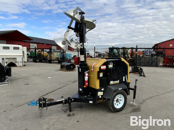 2020-allmand-bros-night-lite-v-series-image-1