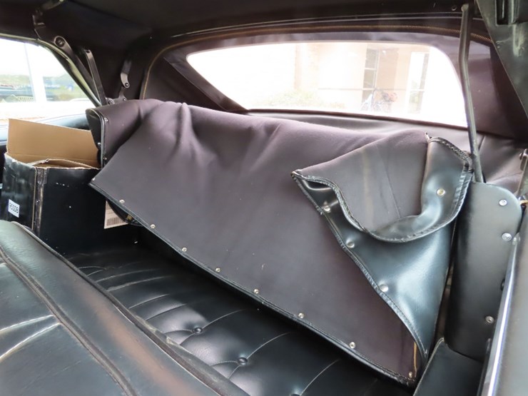 1965-oldsmobile-98-convertible-image-22