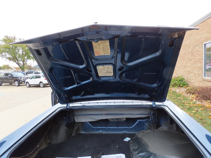 1965-oldsmobile-98-convertible-image-24