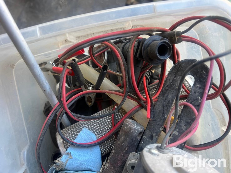 pallet-of-chemical-parts-&-accessories-image-11