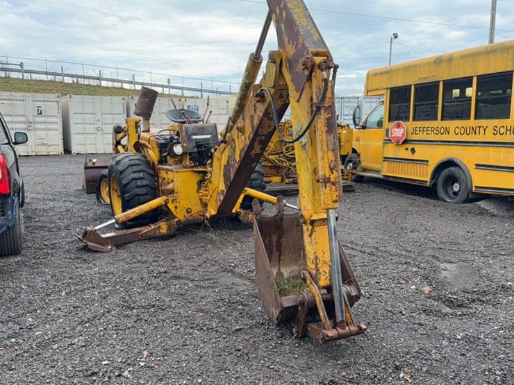 john-deere-400-image-9