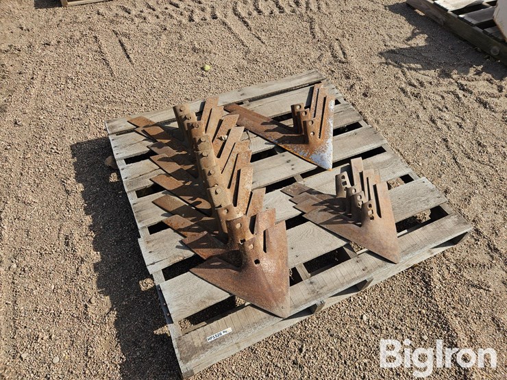 misc.-cultivator-sweeps-image-1