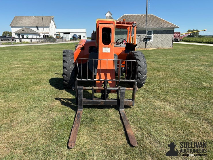 2005-jlg-g9-43a-image-2