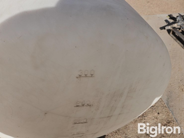 300-gal-saddle-tanks-image-17