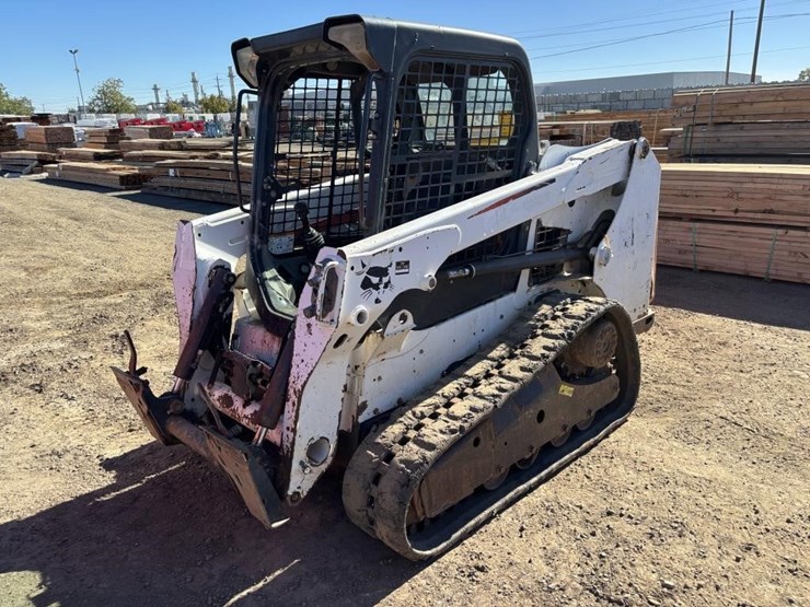 2013-bobcat-t550-image-1