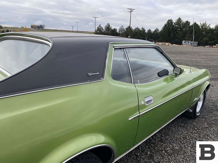 1972-ford-mustang-grande-hardtop-image-22