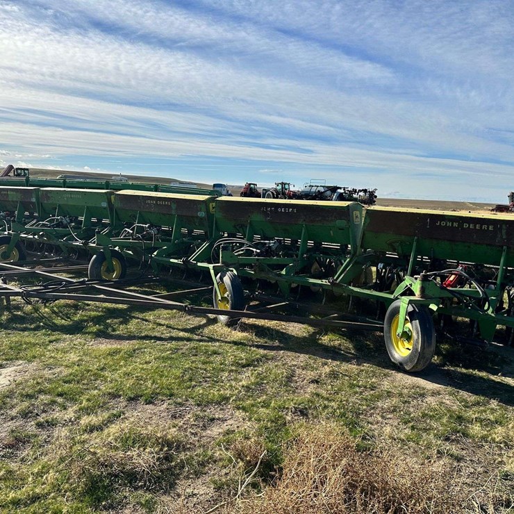 John Deere HZ616 Grain Drills