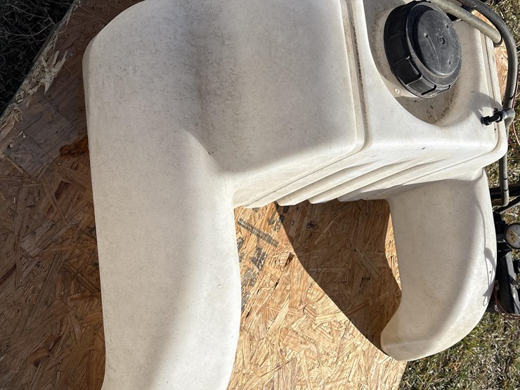 atv-sprayer-image-12