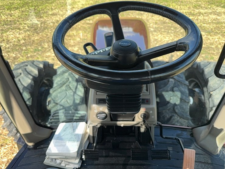 case-ih-magnum-335-image-124