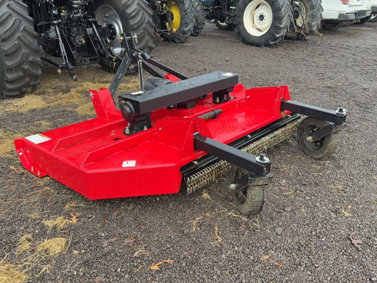 #3026-•-8'-3-point-hitch-rotary-cutter-image-4