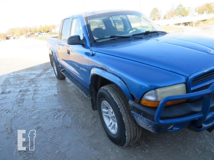2001-dodge-dakota-sport-image-3