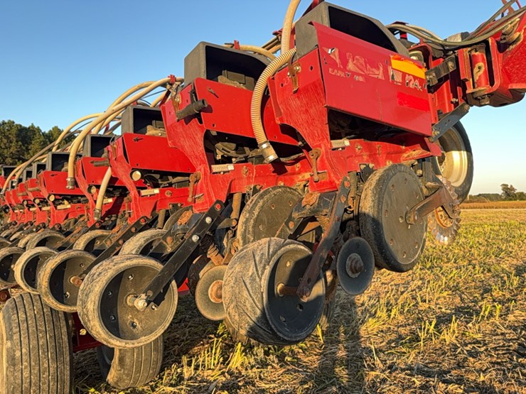 case-ih-1240-image-54