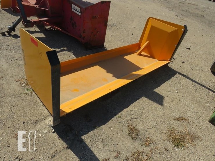 sp-08-snow-push-image-3