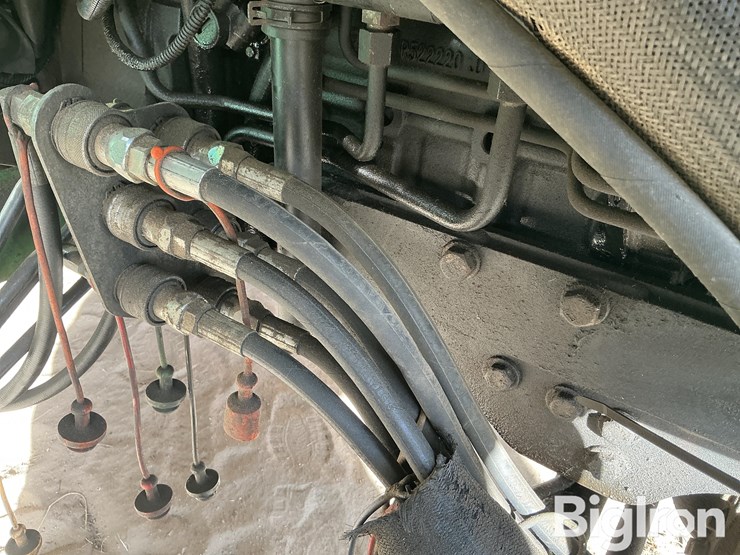 2009-john-deere-4120-image-19