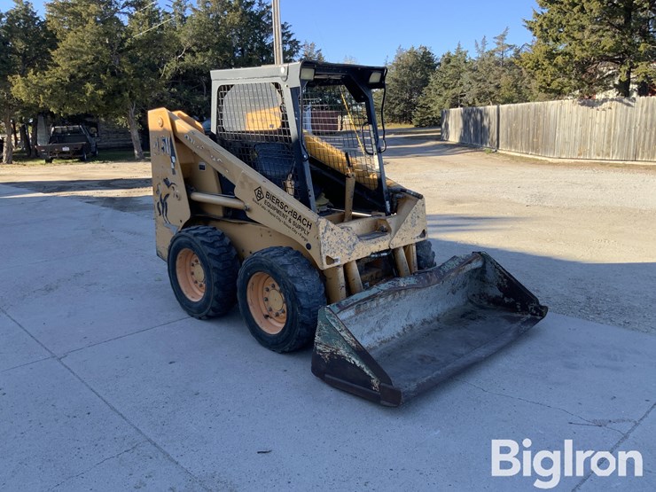 2001-mustang-2050-image-1