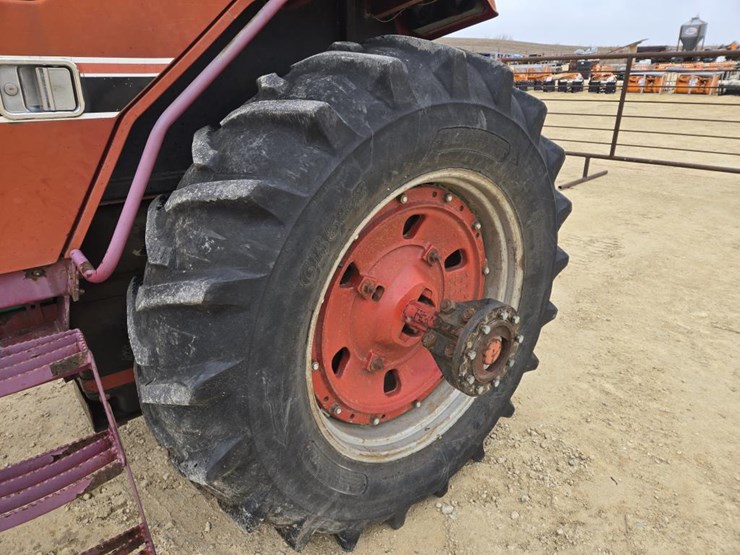 international-1086-image-5