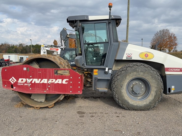 2024-dynapac-ca2500d-image-11