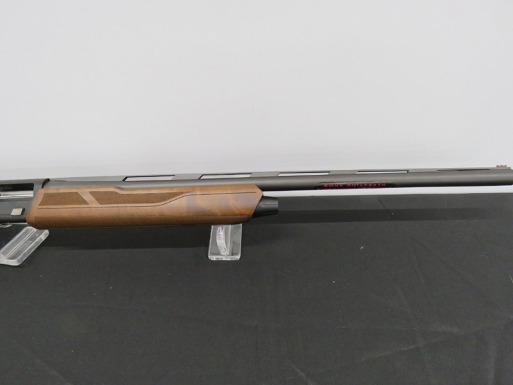 winchester-super-x4-semi-auto-12-gauge-shotgun-image-5