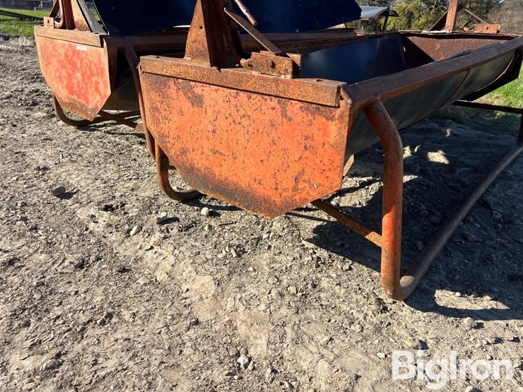 bunk-style-mineral-feeders-image-9