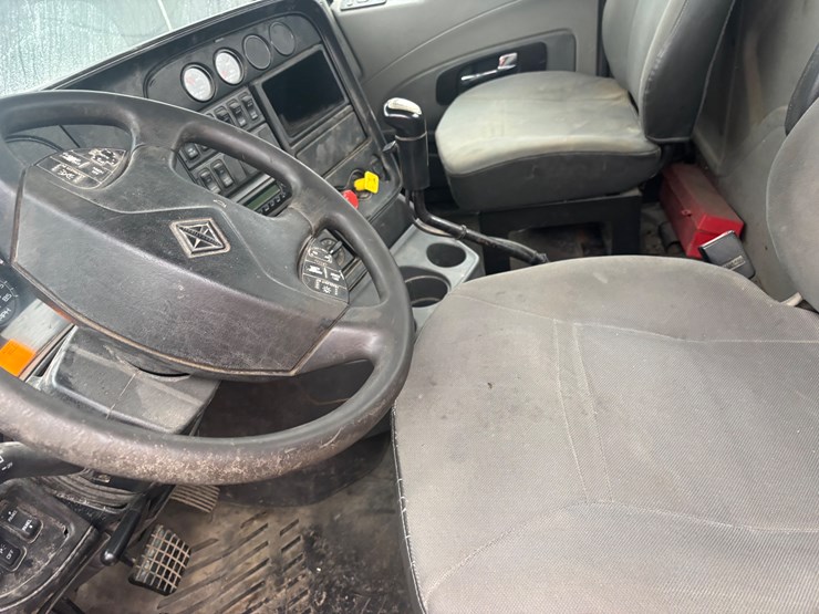 #1400-•-2013-prostar-image-8