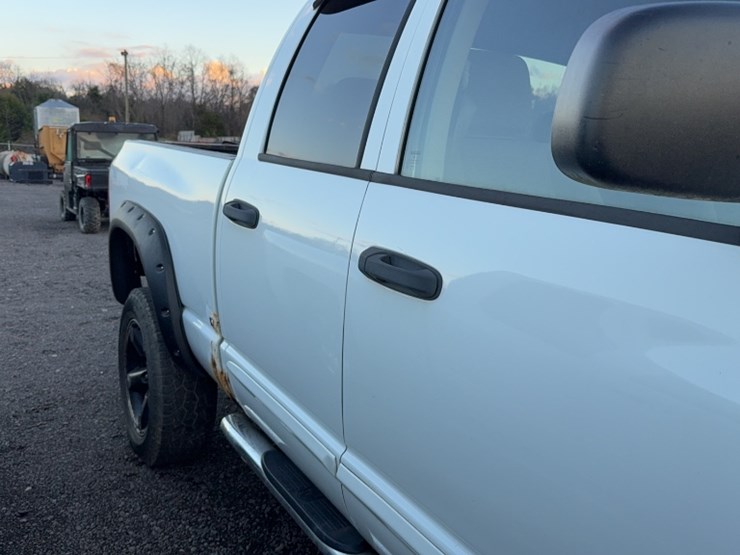 2006-dodge-1500-image-8