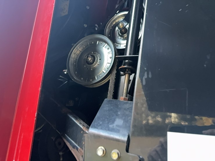 2018-case-ih-8240-image-119