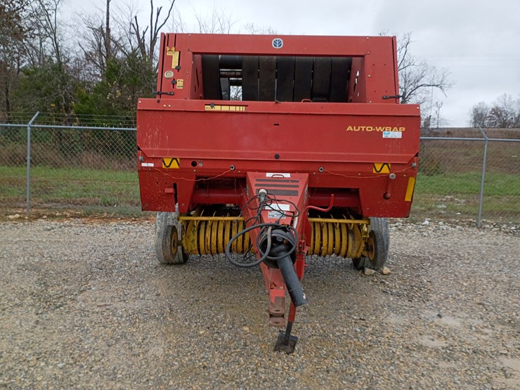 new-holland-678-image-8