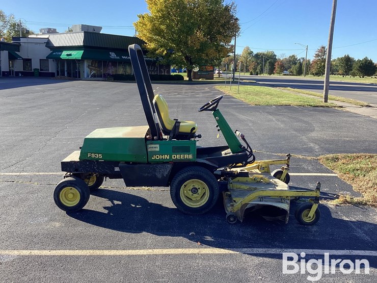 john-deere-f935-image-4