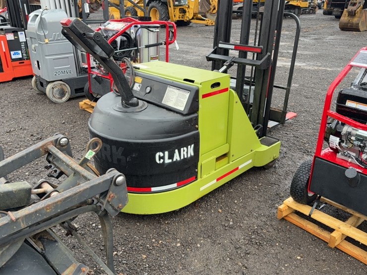 #2026-•-clark-walk-behind-pallet-jack-image-4