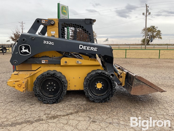 2021-deere-332g-image-4