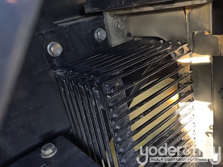 2022-komatsu-pc490-lc-11-image-73