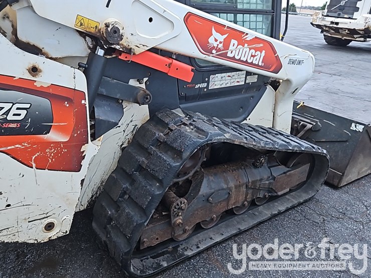 2020-bobcat-t76-image-21