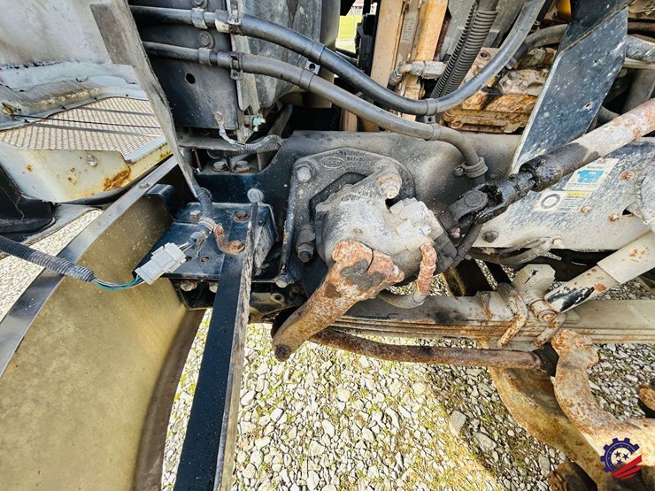 2007-peterbilt-340-image-140