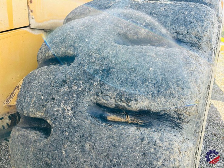 1996-caterpillar-988f-image-39