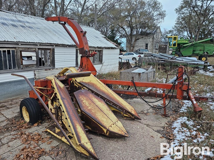 new-holland-770-image-3