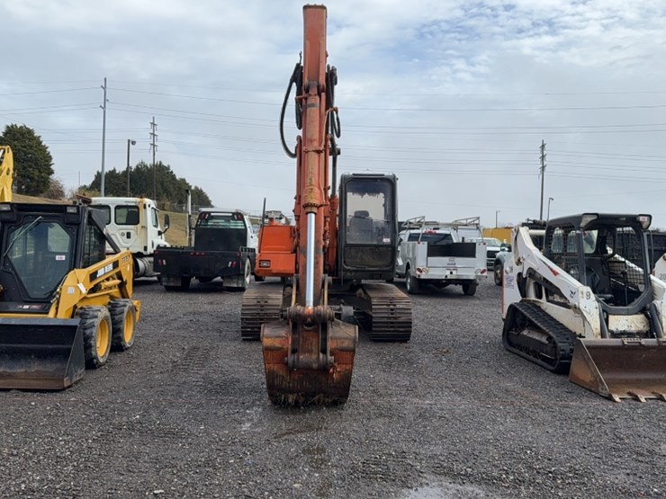 hitachi-ex120-2-image-2