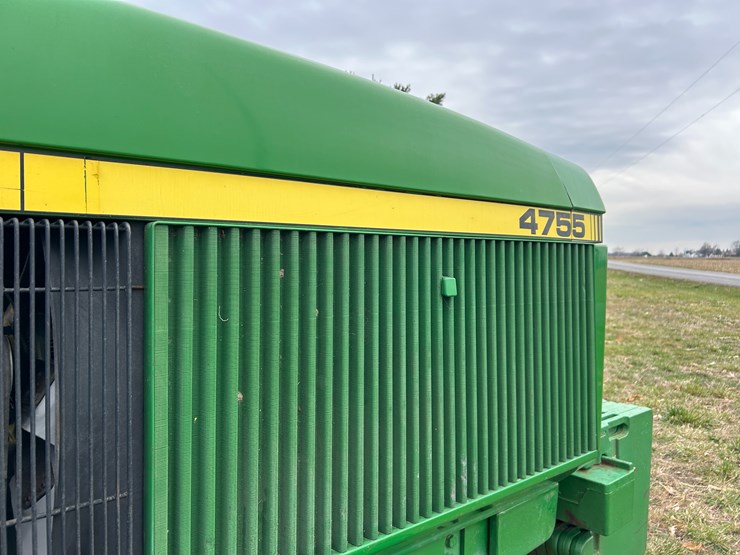 john-deere-4755-image-45