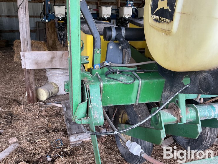 john-deere-7200-image-17