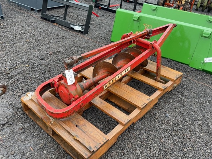 massey-ferguson-3-image-1