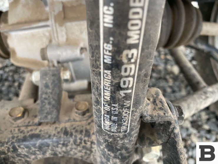 1993-honda-fourtrax-300-image-22