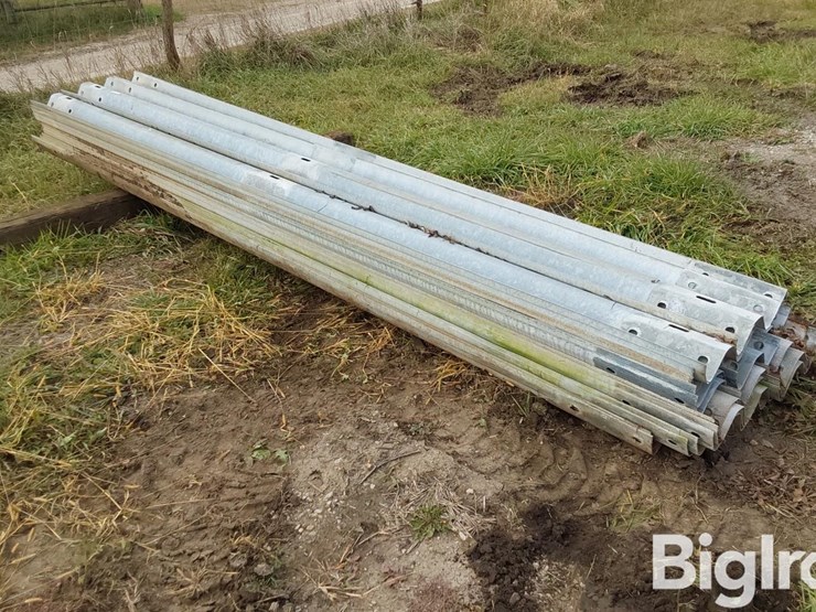 galvanized-guardrail-image-1