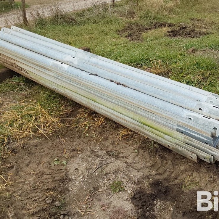 Galvanized Guardrail