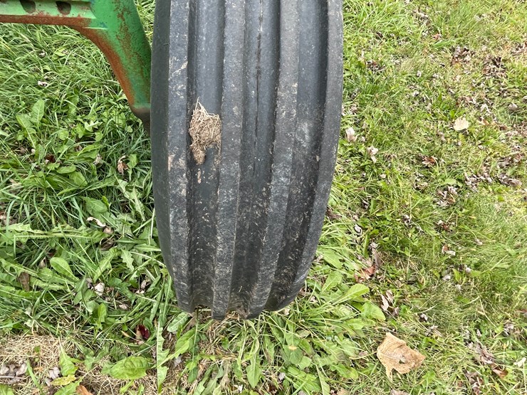 john-deere-4040-image-47