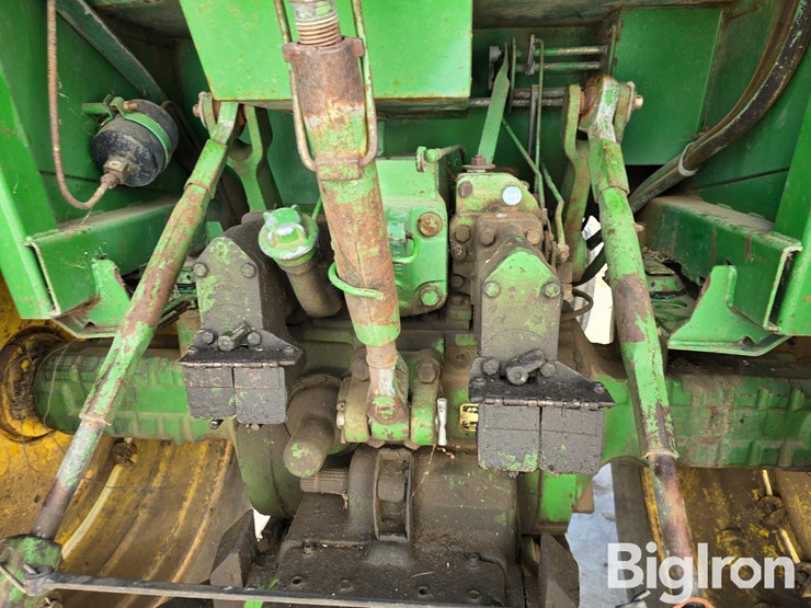 1977-john-deere-4430-image-9