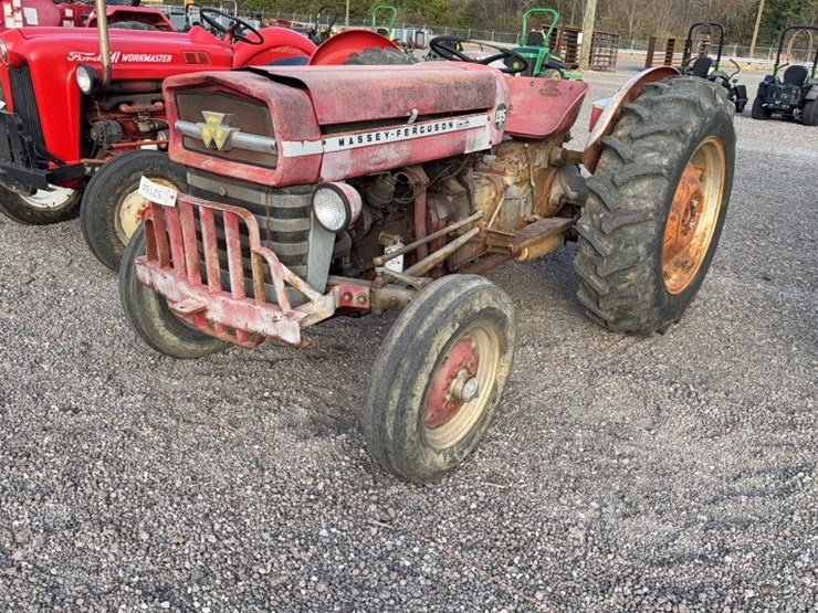 massey-ferguson-135-image-1