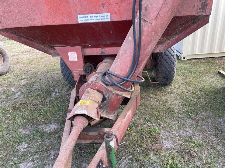 m&w-little-red-wagon-image-10