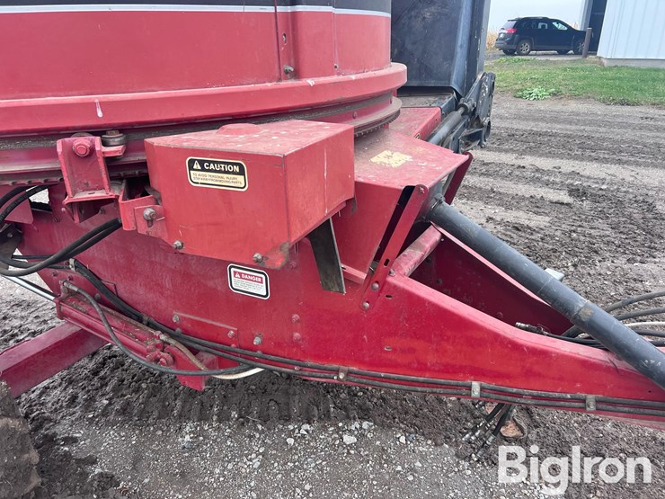 case-ih-8610-image-16