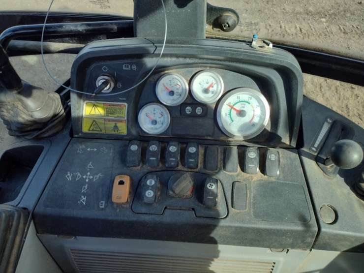 caterpillar-420e-image-10