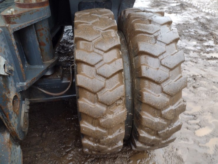 2005-gradall-xl3300-image-20