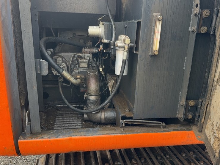 hitachi-ex120-2-image-10